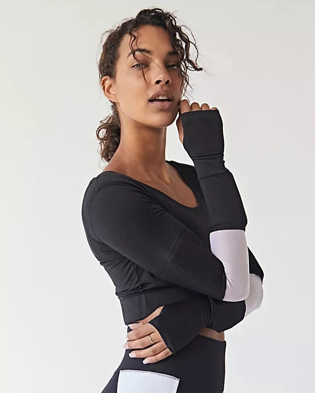 Women's Cropped Long Sleeve Shirt (AM, Black)